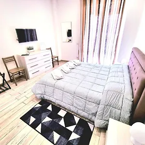 New Tiburtina Apartament